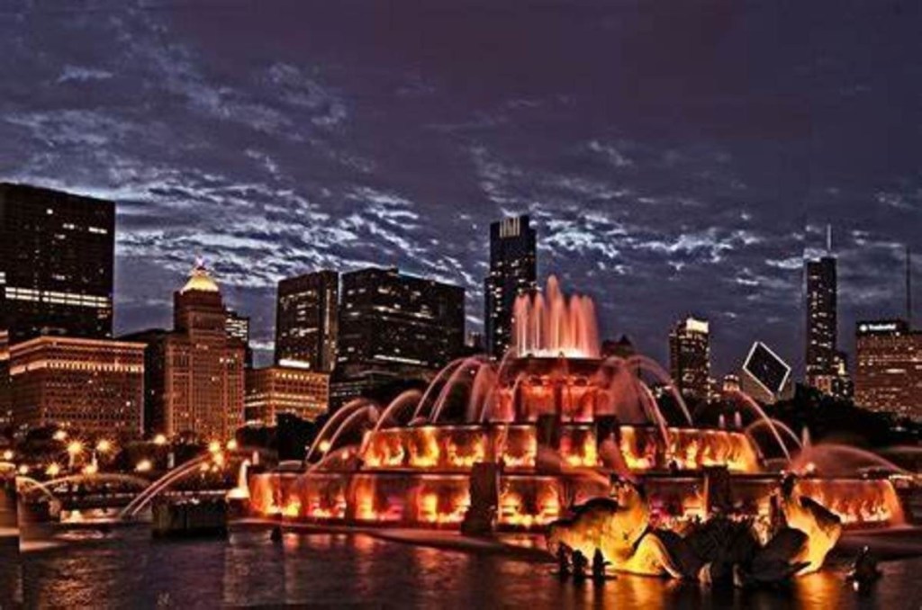 Buckingham Fountain Night View